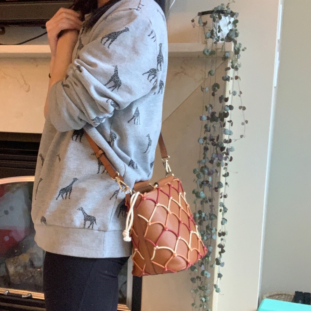 Mango Nautical Net Bucket Bag